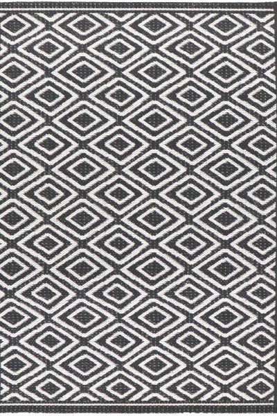 Seasons 3604 Black-White